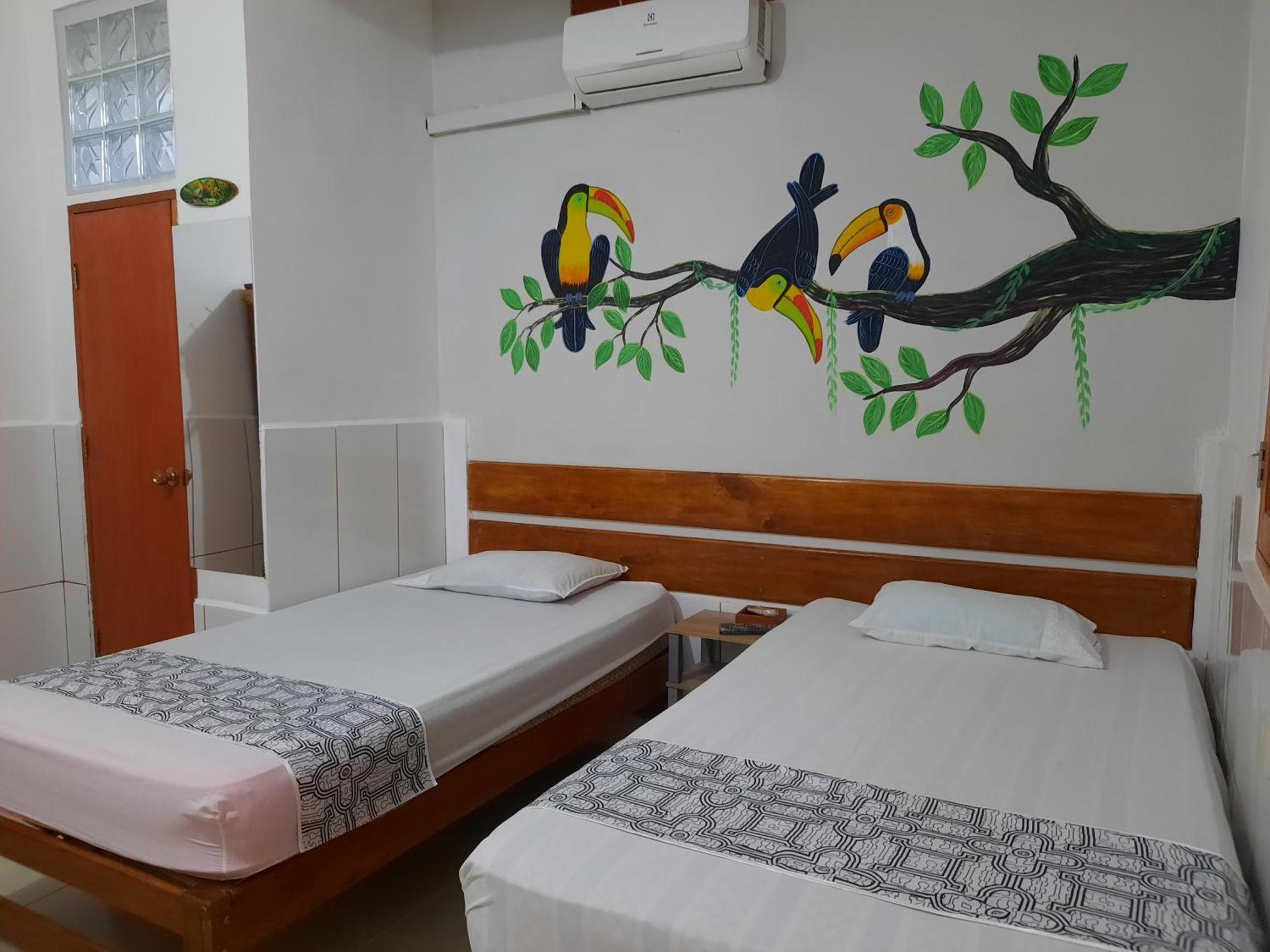 איקיטוס Amazon House Hostel מראה חיצוני תמונה
